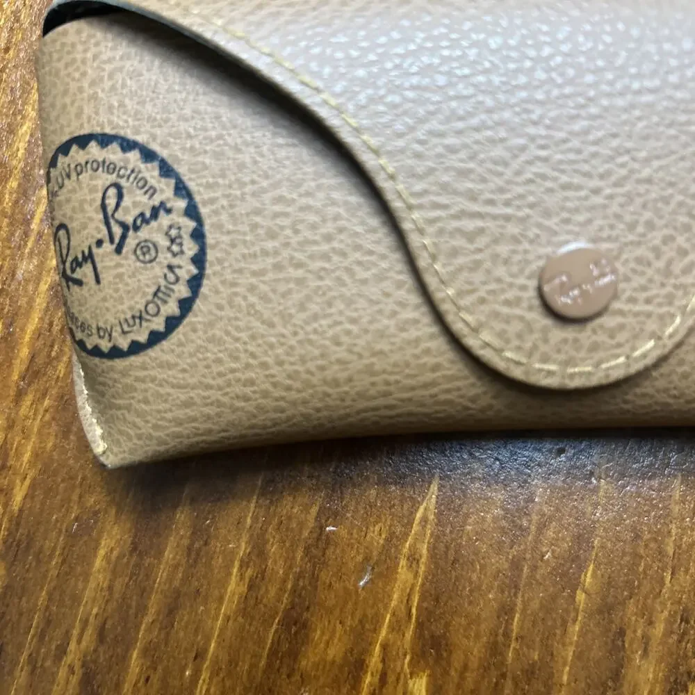 Ray-Ban Tan Leather Eyeglass Case w/ Black Emblem & Snap Close w/Cleaning Cloth